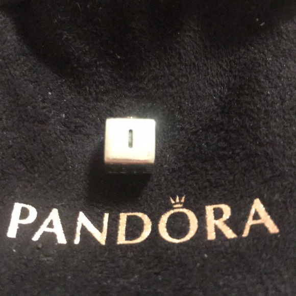 Pandora “I love you” charm - Picture 2 of 4